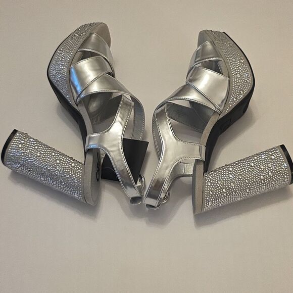 BRAND NEW GBG LOS ANGELES JEWEL STRAPPY HEELS  SANDALS R3 - Picture 13 of 15